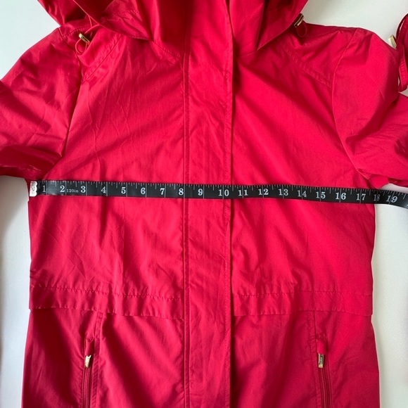 Cole Haan Women's Packable Mid Length Hooded Rain Jacket Red XS NWOT - Picture 13 of 15